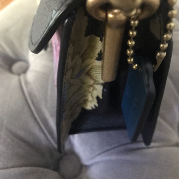 Coach Kaffe Fassett Tabby 26 - Picture 5 of 9